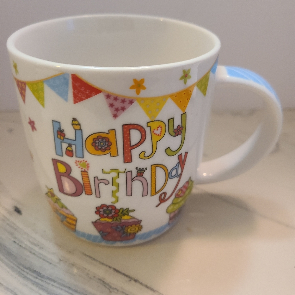 Burton +BURTON  New With Tag Cupcake Happy Birthday Coffee/Tea Mug